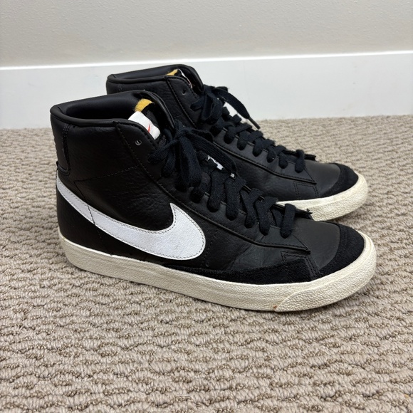 Nike Mens Blazer Mid '77 - Size 9 - Picture 1 of 9